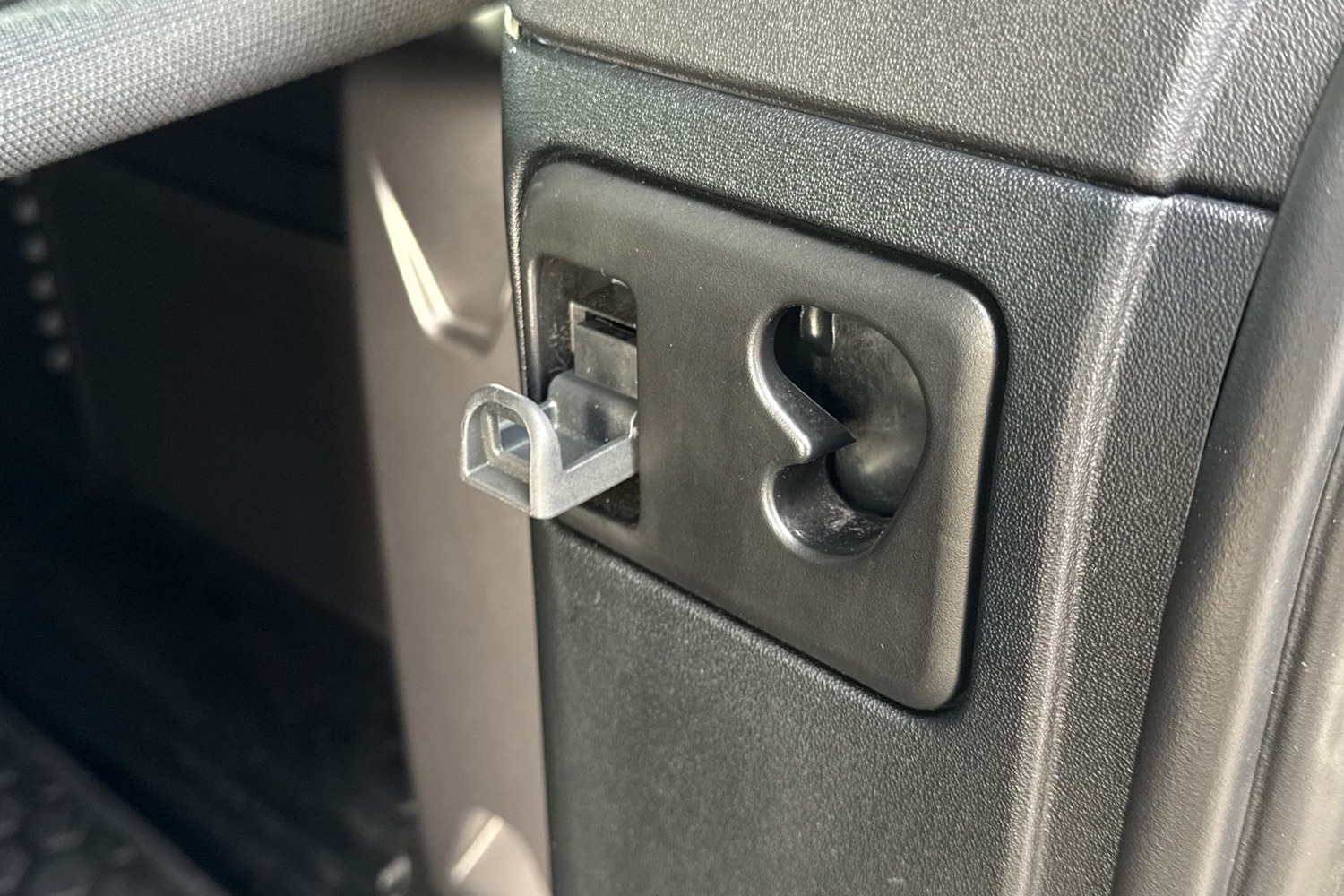 Used Land Rover Defender 2023 for sale - 77048507: Photo 27