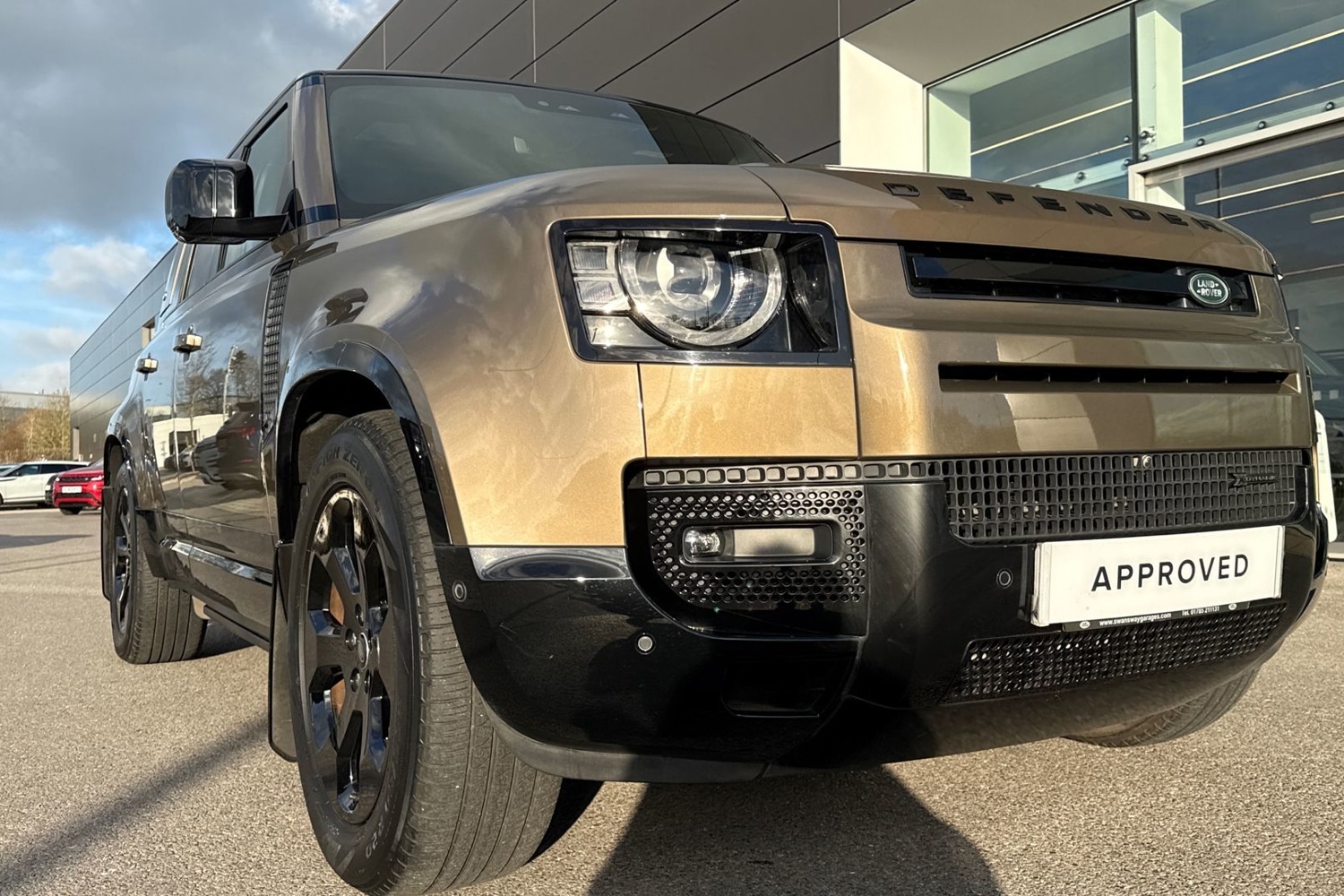 Used Land Rover Defender 2023 for sale - 77048507: Photo 30