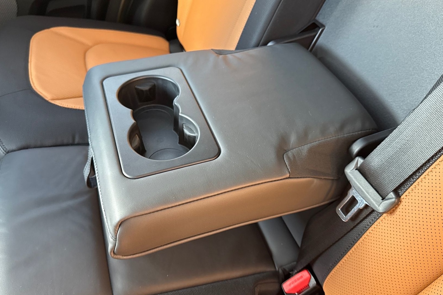 Used Land Rover Defender 2023 for sale - 77048507: Photo 40