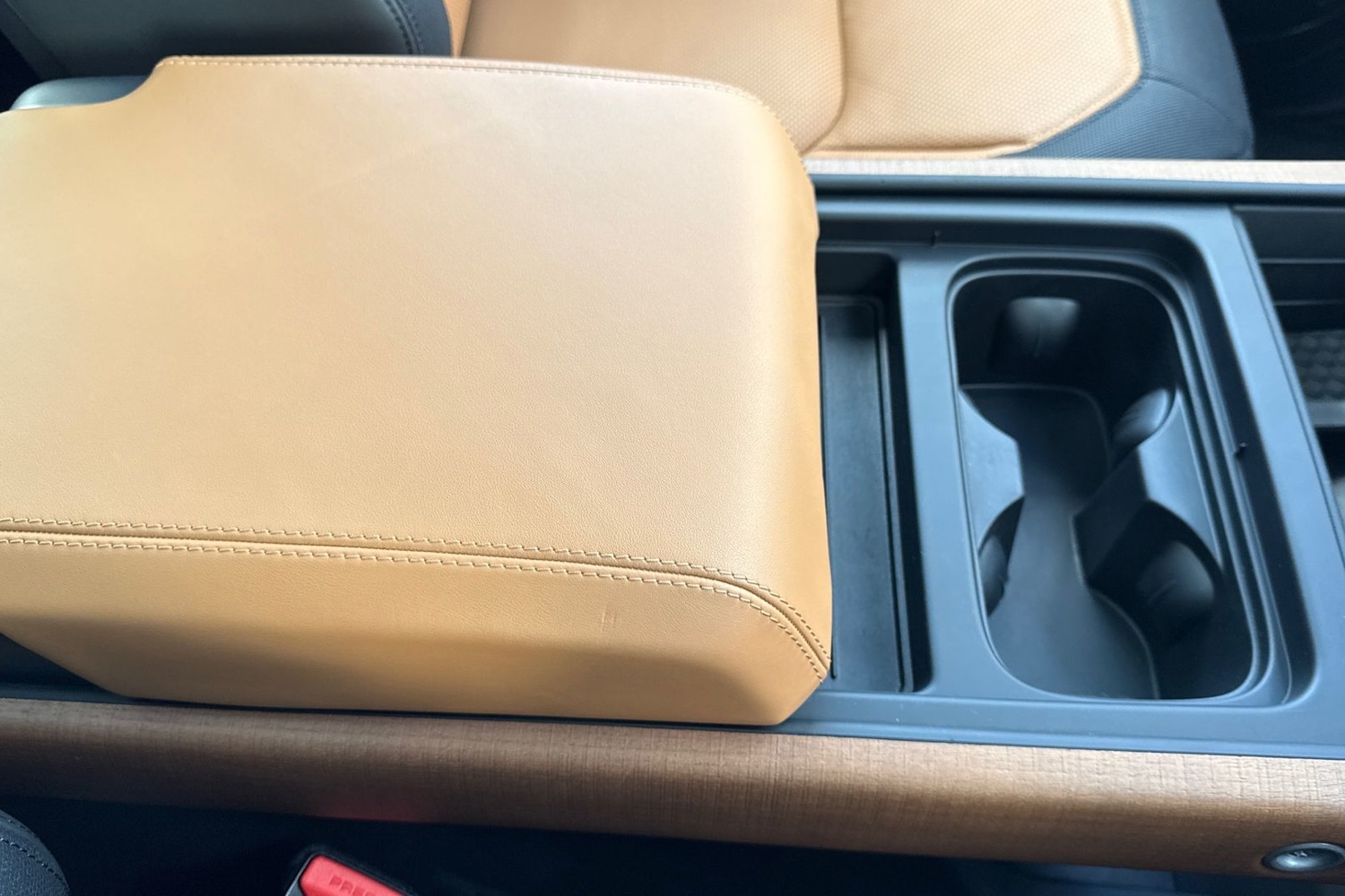 Used Land Rover Defender 2023 for sale - 77048507: Photo 47