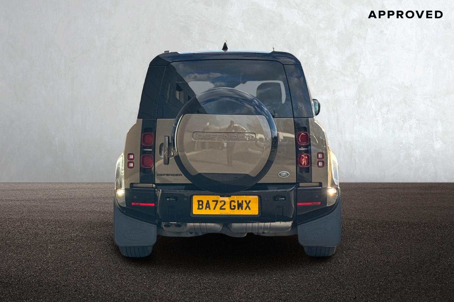 Used Land Rover Defender 2023 for sale - 77048507: Photo 6