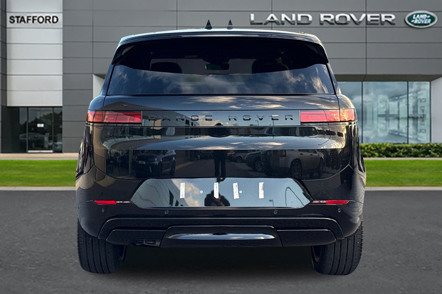 Used Land Rover Range Rover Sport 2025 for sale - 76330730: Photo 6