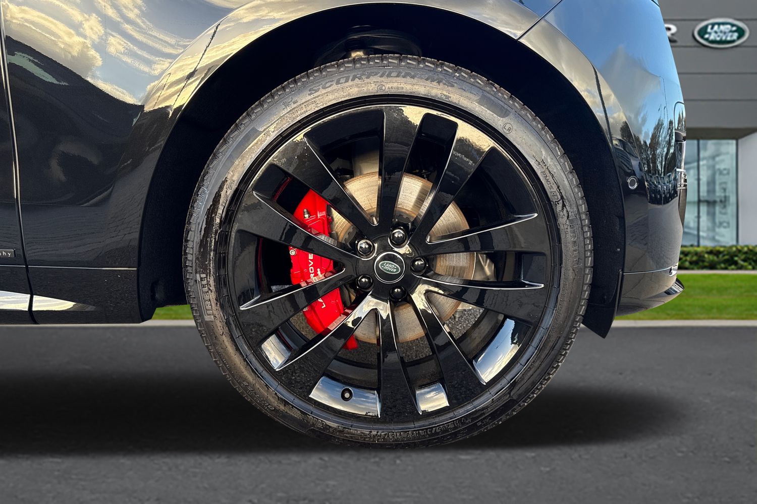 Used Land Rover Range Rover Sport 2025 for sale - 76330730: Photo 8