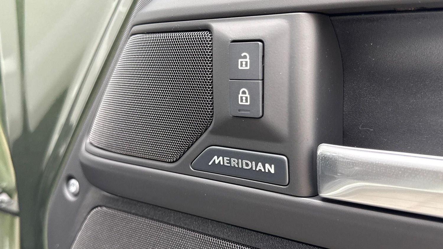 Used Land Rover Defender 2026 for sale - 78016298: Photo 10