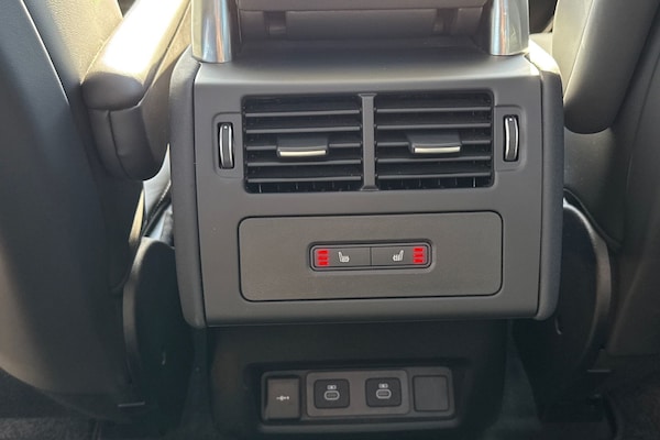 Used Land Rover Discovery 2024 for sale - 76065330: Photo 19