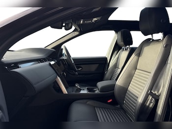 Used Land Rover Discovery Sport 2025 for sale - 76495167: Photo