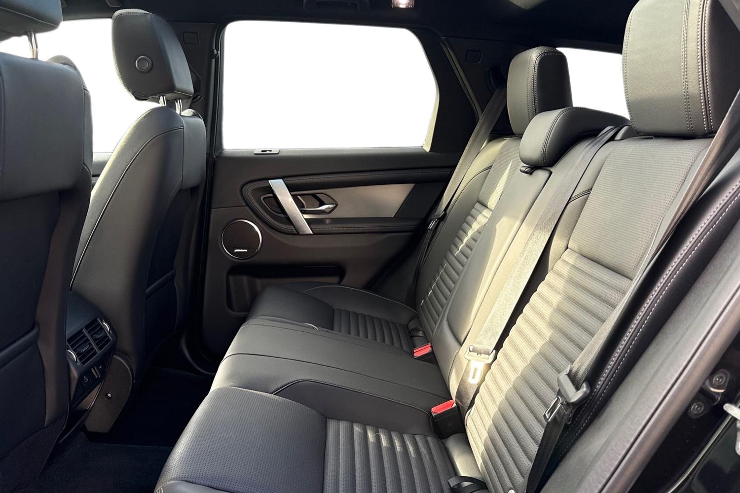 Used Land Rover Discovery Sport 2025 for sale - 76495167: Photo 4