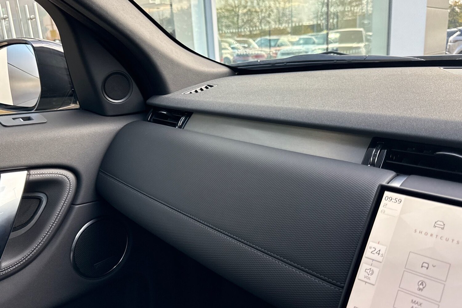 Used Land Rover Discovery Sport 2025 for sale - 76495167: Photo 47