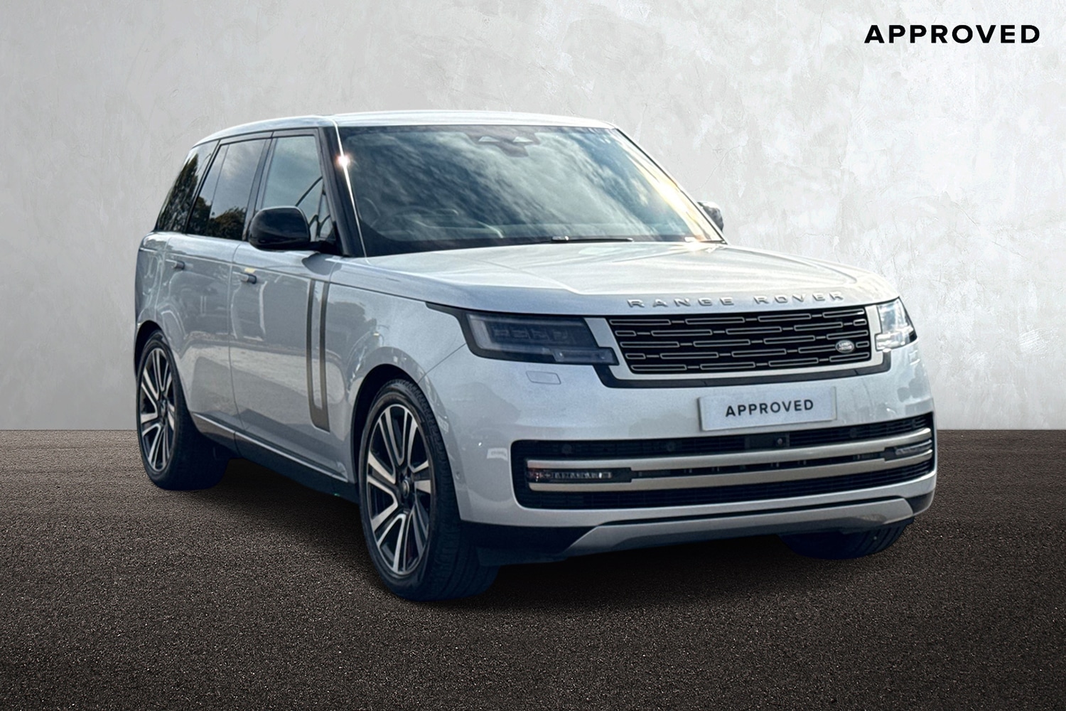 Used Land Rover Range Rover 2023 for sale - 76128511: Photo 1