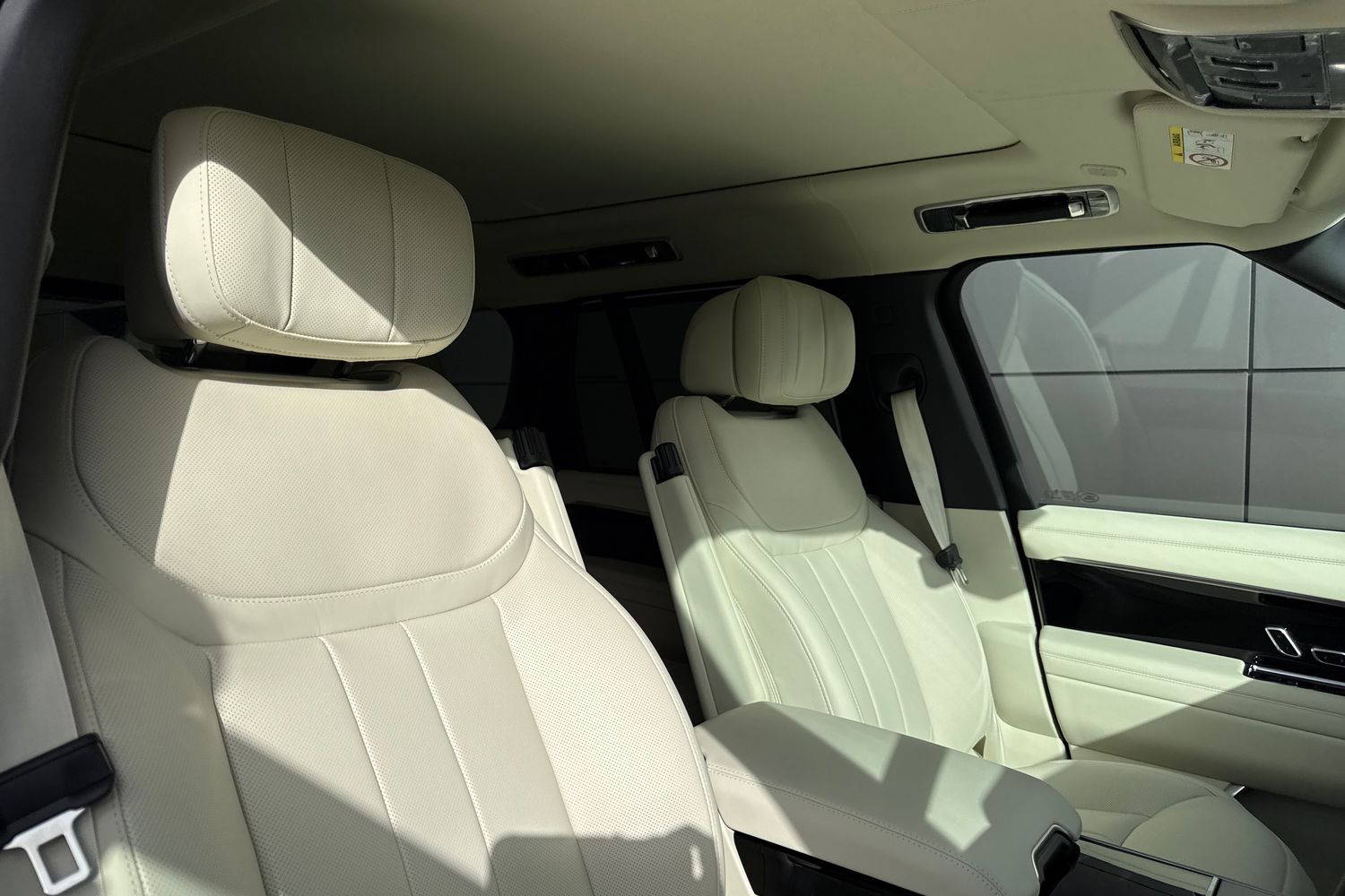 Used Land Rover Range Rover 2025 for sale - 76330821: Photo 10