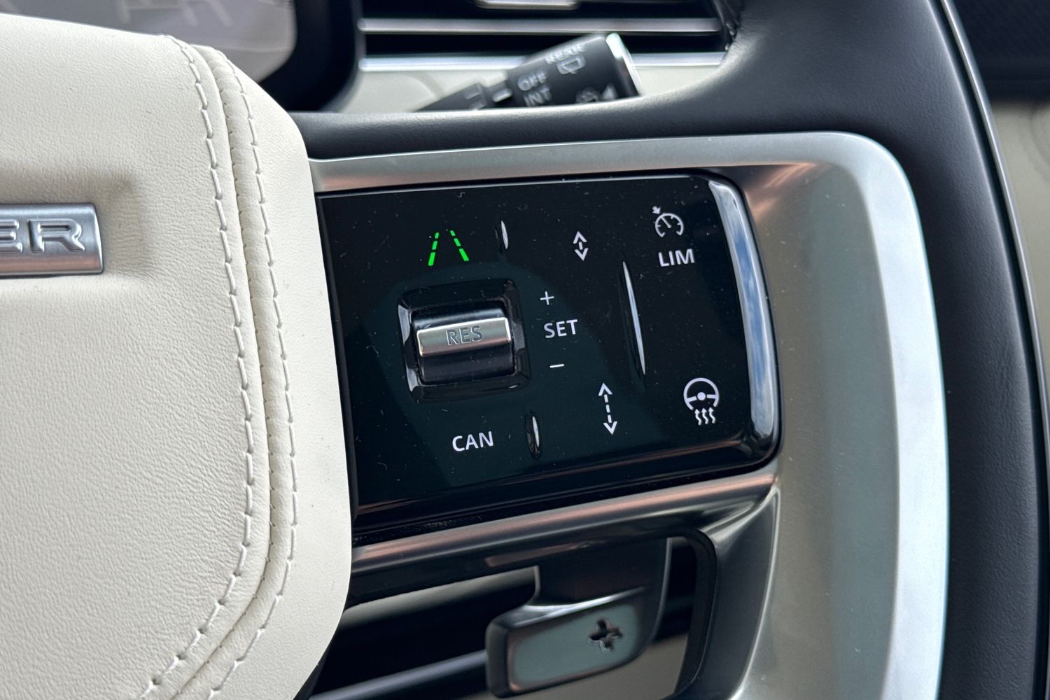 Used Land Rover Range Rover 2025 for sale - 76330821: Photo 18