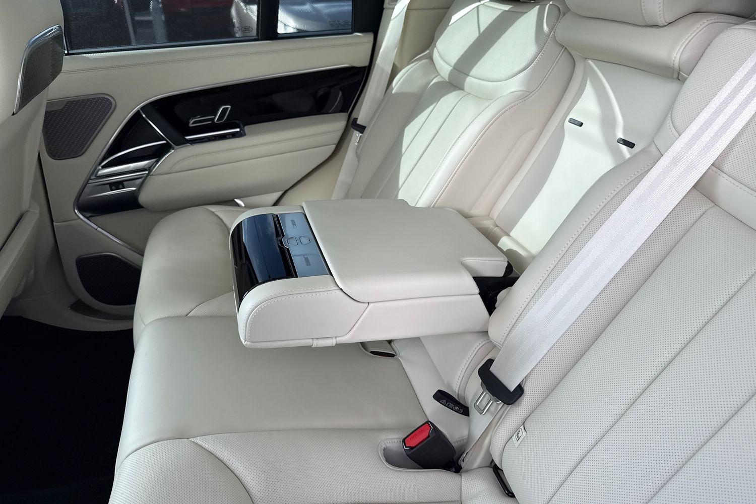 Used Land Rover Range Rover 2025 for sale - 76330821: Photo 28