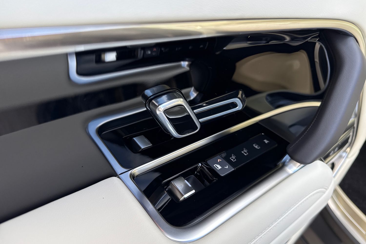 Used Land Rover Range Rover 2025 for sale - 76330821: Photo 29