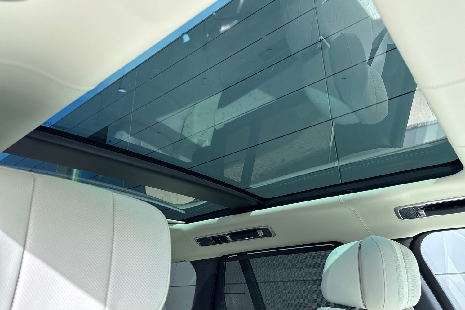 Used Land Rover Range Rover 2025 for sale - 76330821: Photo 33