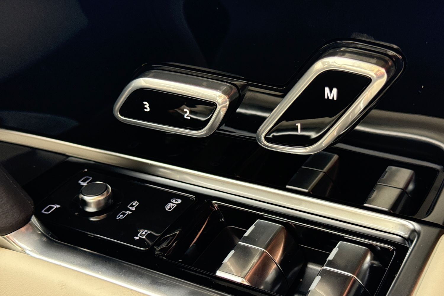 Used Land Rover Range Rover 2025 for sale - 76330821: Photo 38