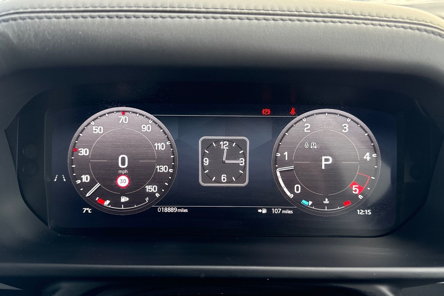 Used Land Rover Defender 2024 for sale - 76718464: Photo 17