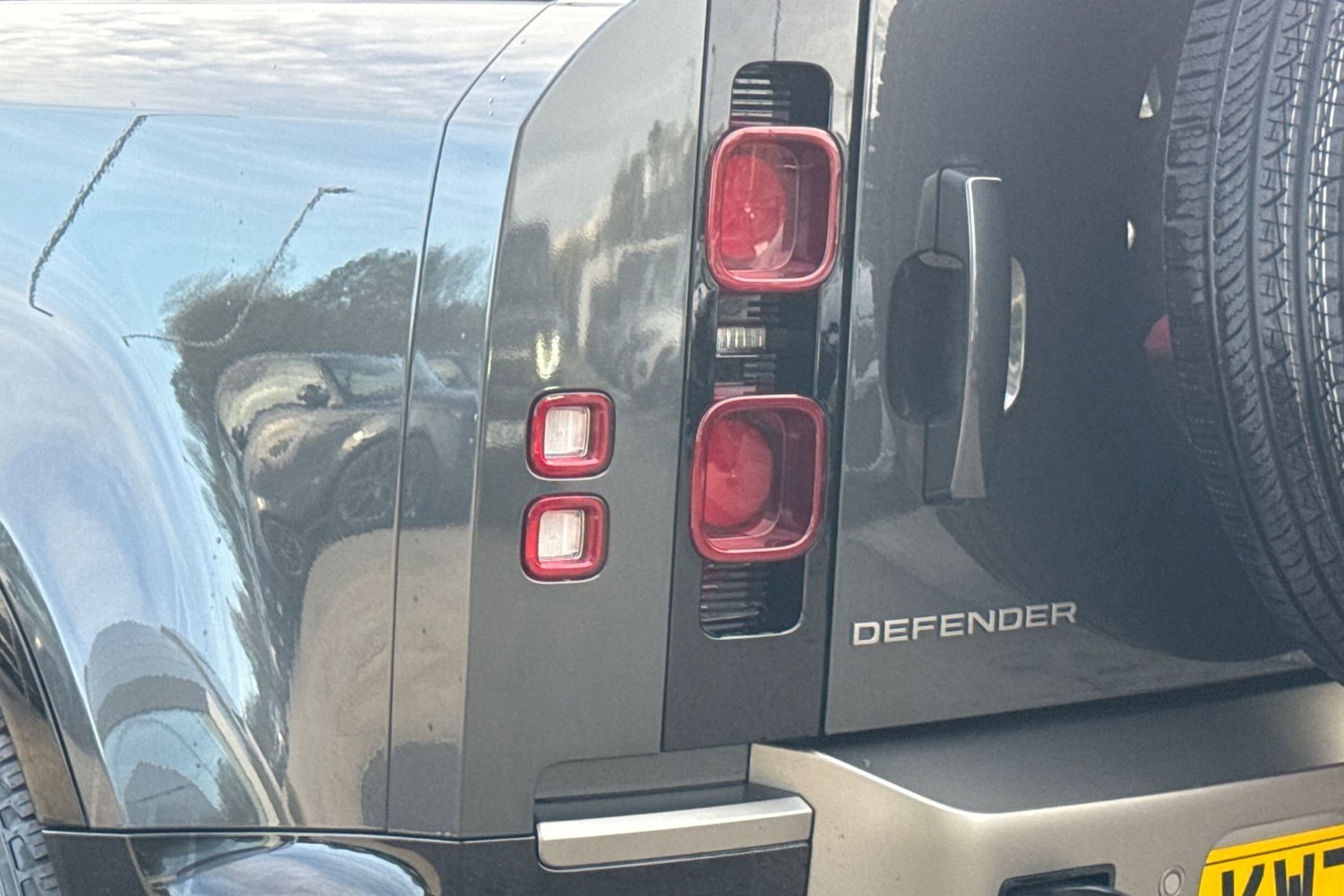 Used Land Rover Defender 2024 for sale - 76718464: Photo 20