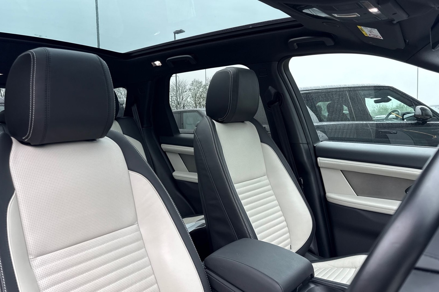 Used Land Rover Discovery Sport 2024 for sale - 77368331: Photo 22