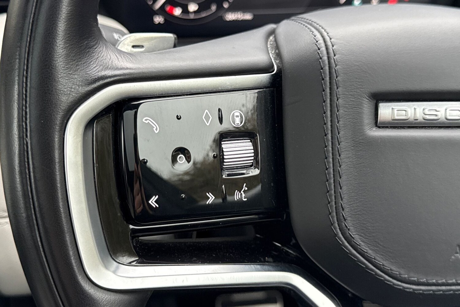 Used Land Rover Discovery Sport 2024 for sale - 77368331: Photo 48