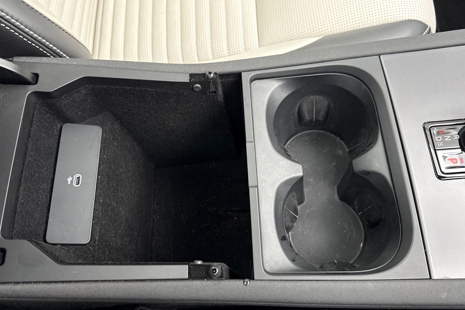 Used Land Rover Discovery Sport 2024 for sale - 77368331: Photo 51