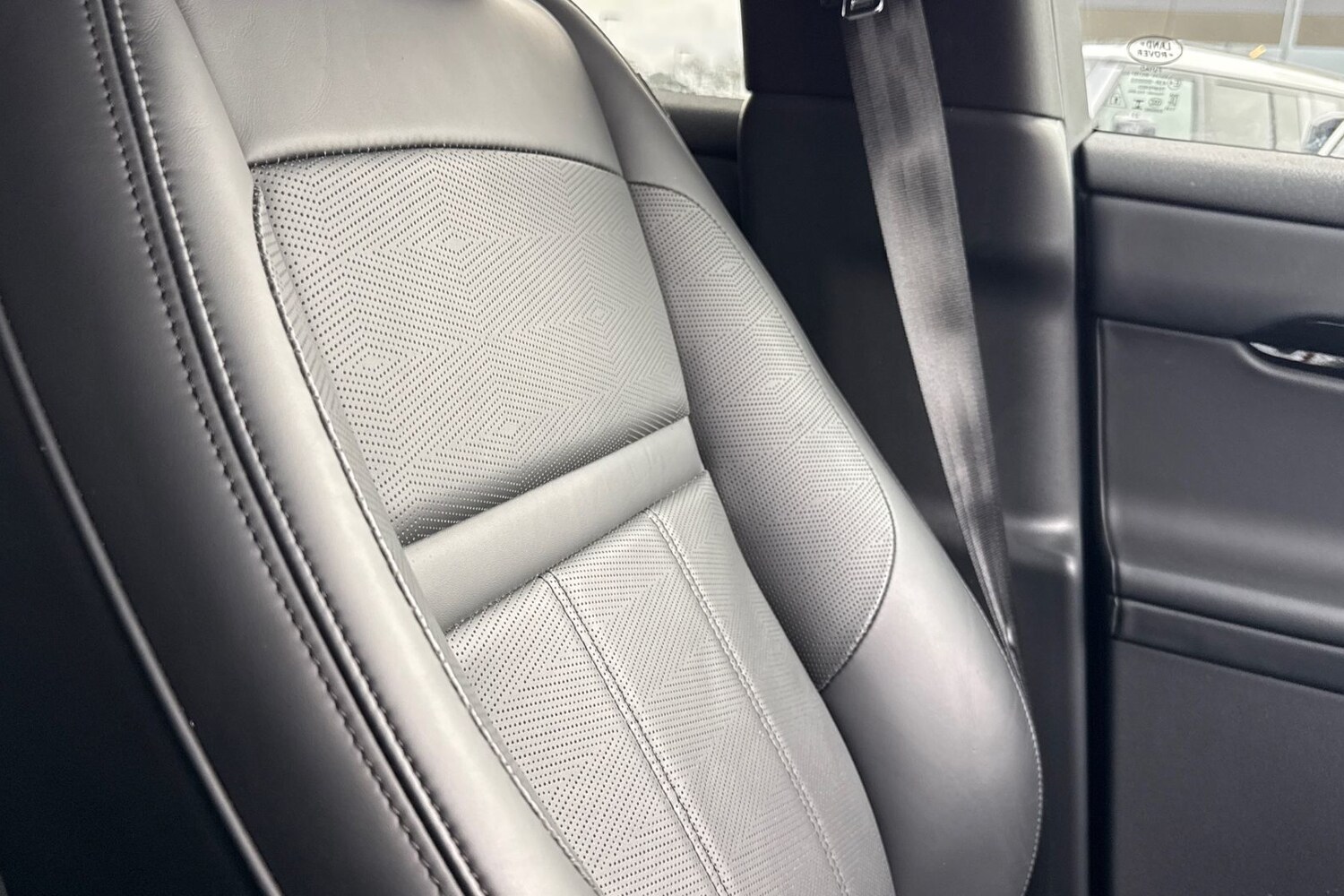 Used Land Rover Range Rover Evoque 2023 for sale - 77399658: Photo 47