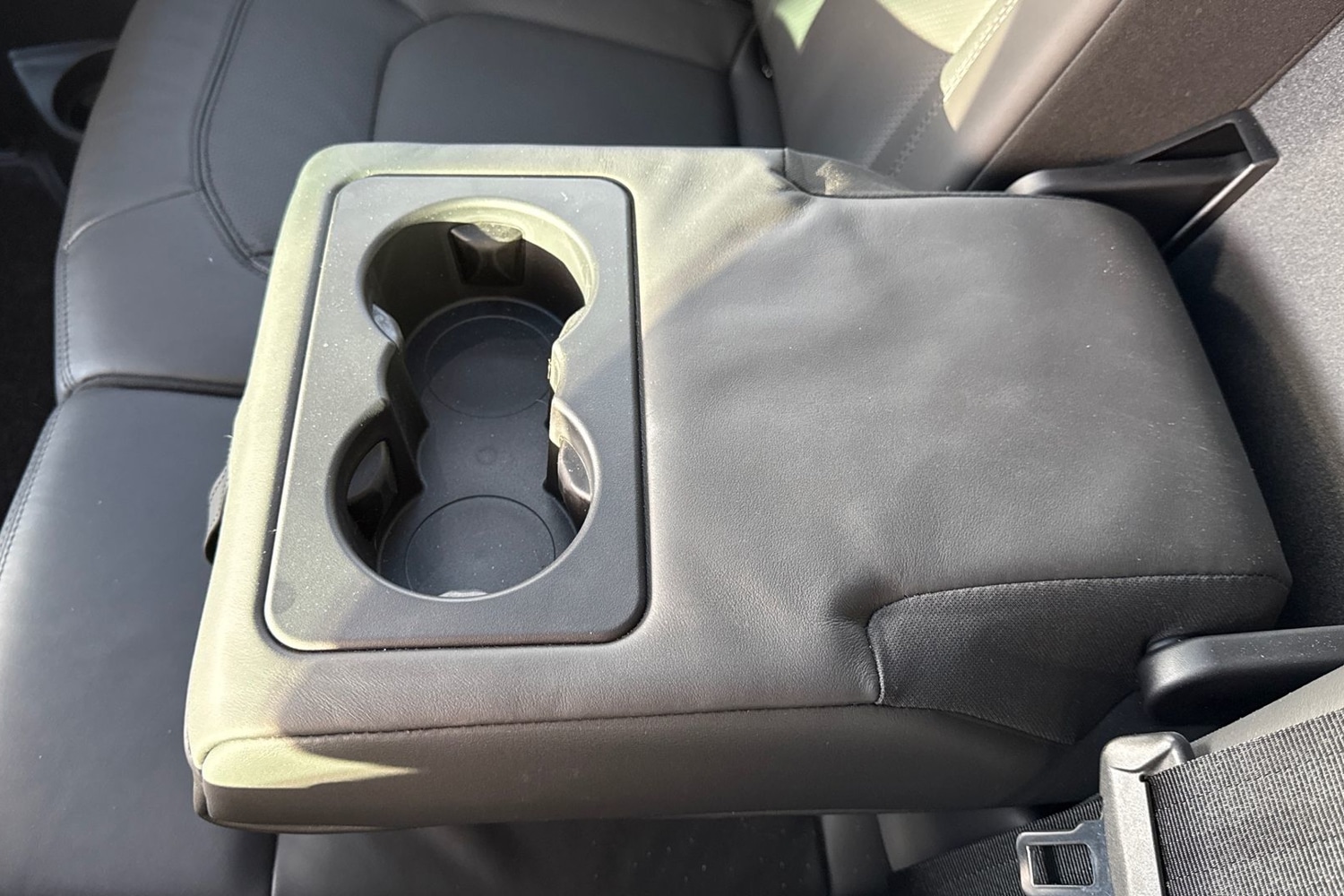 Used Land Rover Defender 2024 for sale - 76896084: Photo 38