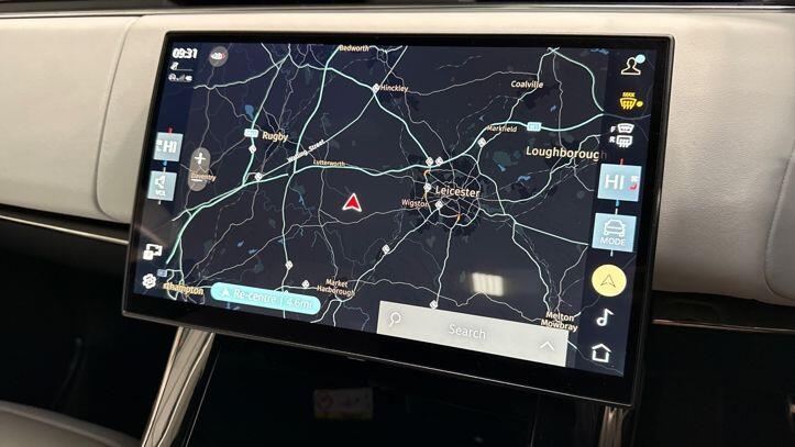 Used Land Rover Range Rover Sport 2025 for sale - 77520318: Photo 11