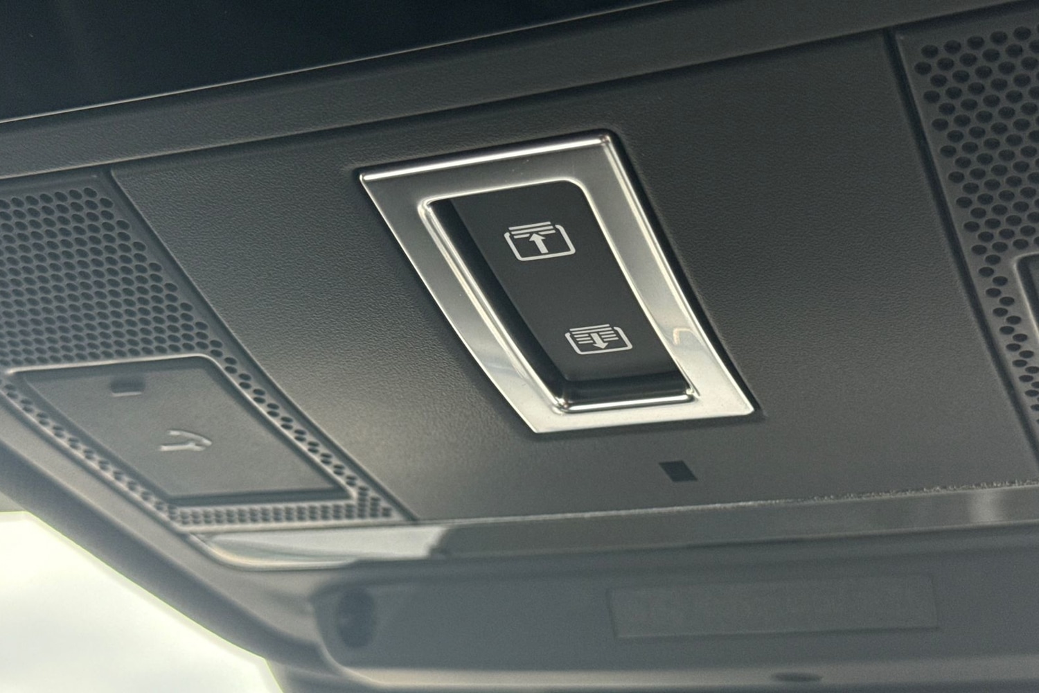 Used Land Rover Range Rover Evoque 2025 for sale - 76128495: Photo 22