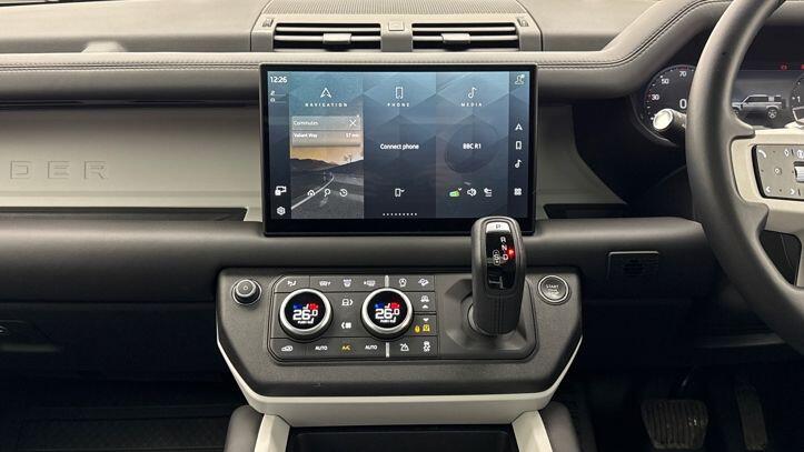 Used Land Rover Defender 2024 for sale - 77287084: Photo 15