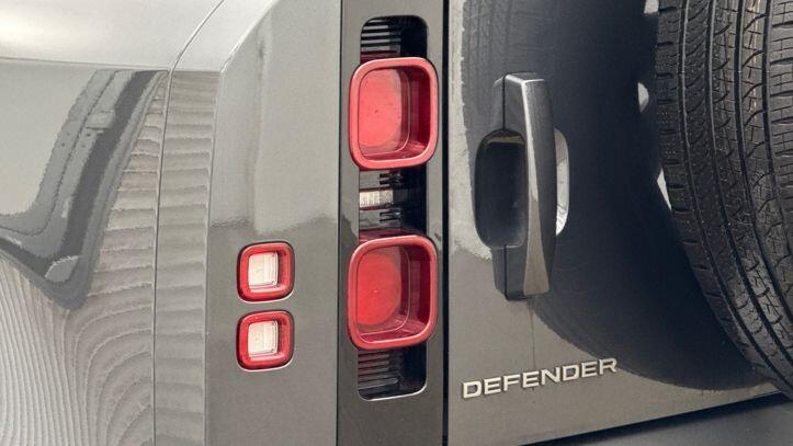 Used Land Rover Defender 2024 for sale - 77287084: Photo 19