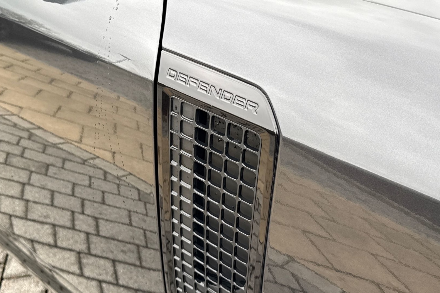 Used Land Rover Defender 110 2024 for sale - 77287084: Photo 32