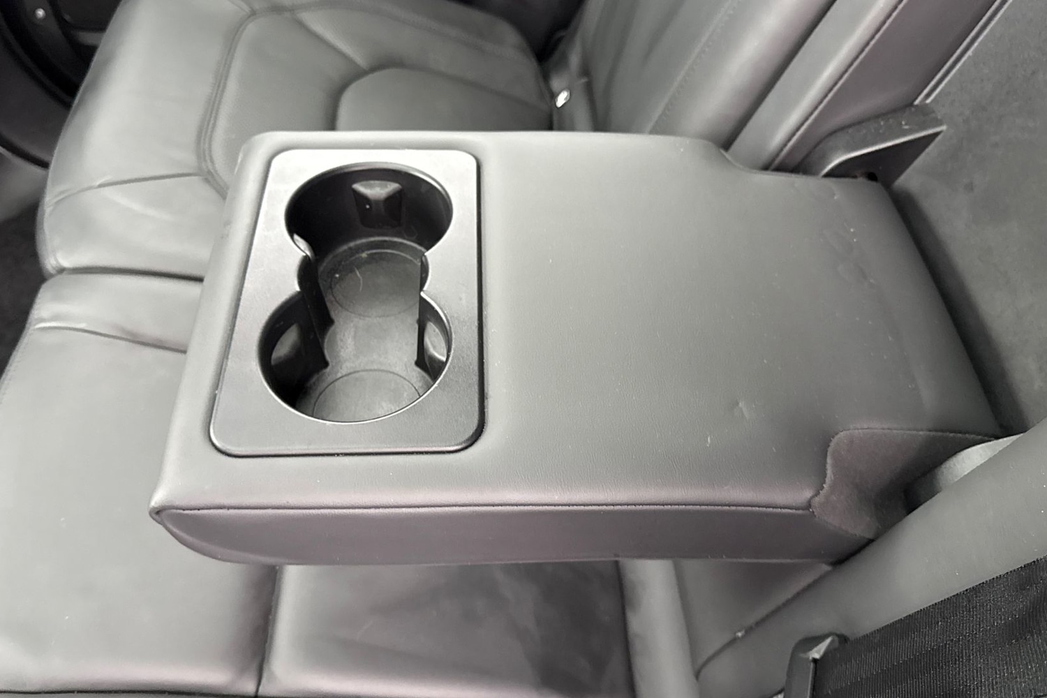 Used Land Rover Defender 110 2024 for sale - 77287084: Photo 41