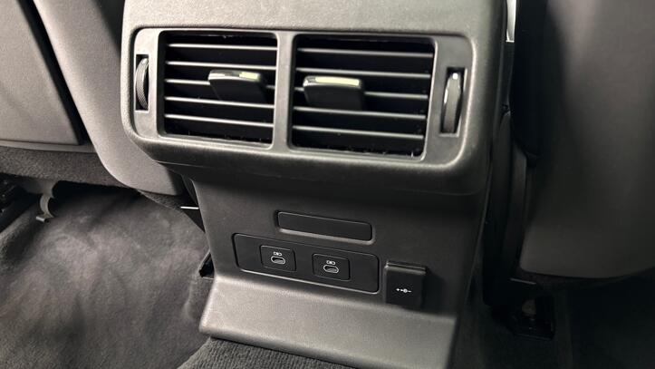 Used Land Rover Range Rover Velar 2024 for sale - 77211582: Photo 17