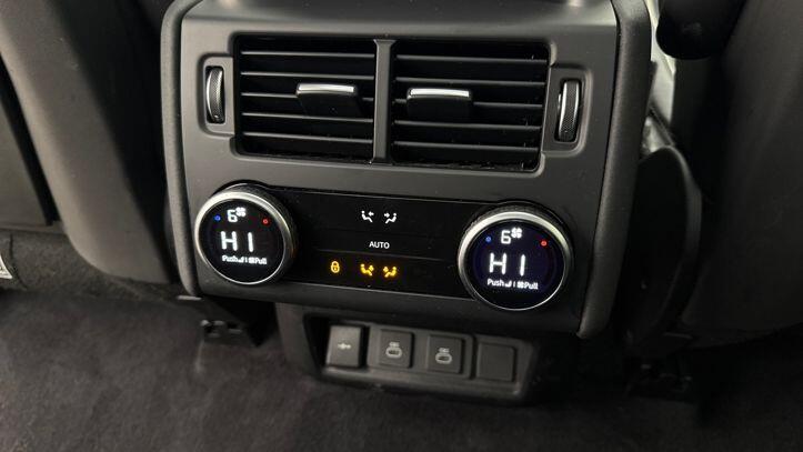 Used Land Rover Discovery 2024 for sale - 77692101: Photo 17