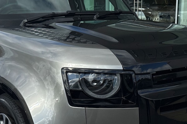 Used Land Rover Defender 110 2024 for sale - 76065305: Photo 18