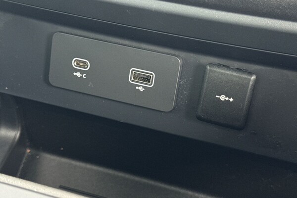 Used Land Rover Defender 110 2024 for sale - 76065305: Photo 31