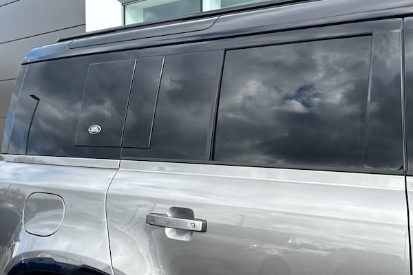 Used Land Rover Defender 110 2024 for sale - 76065305: Photo 34