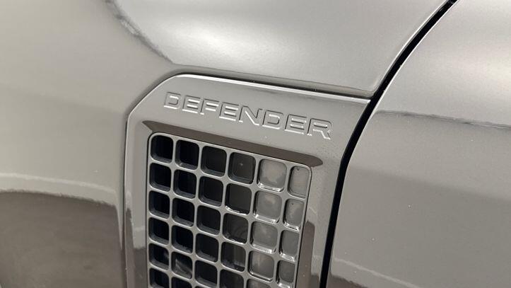 Used Land Rover Defender 2024 for sale - 77399683: Photo 19