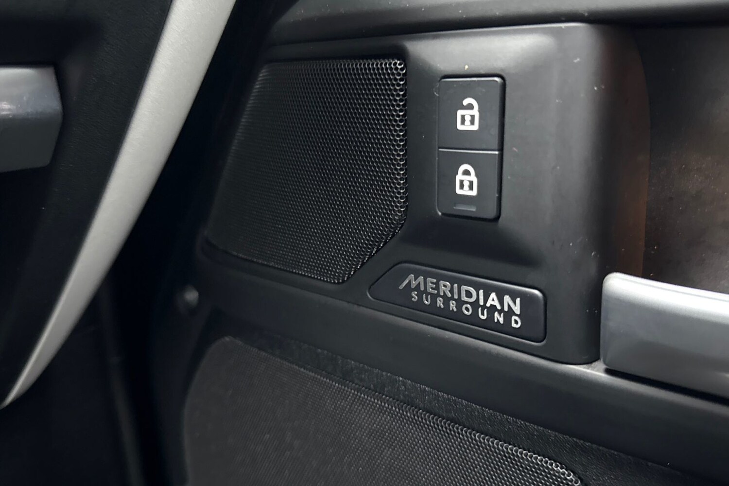 Used Land Rover Defender 110 2024 for sale - 77399683: Photo 25