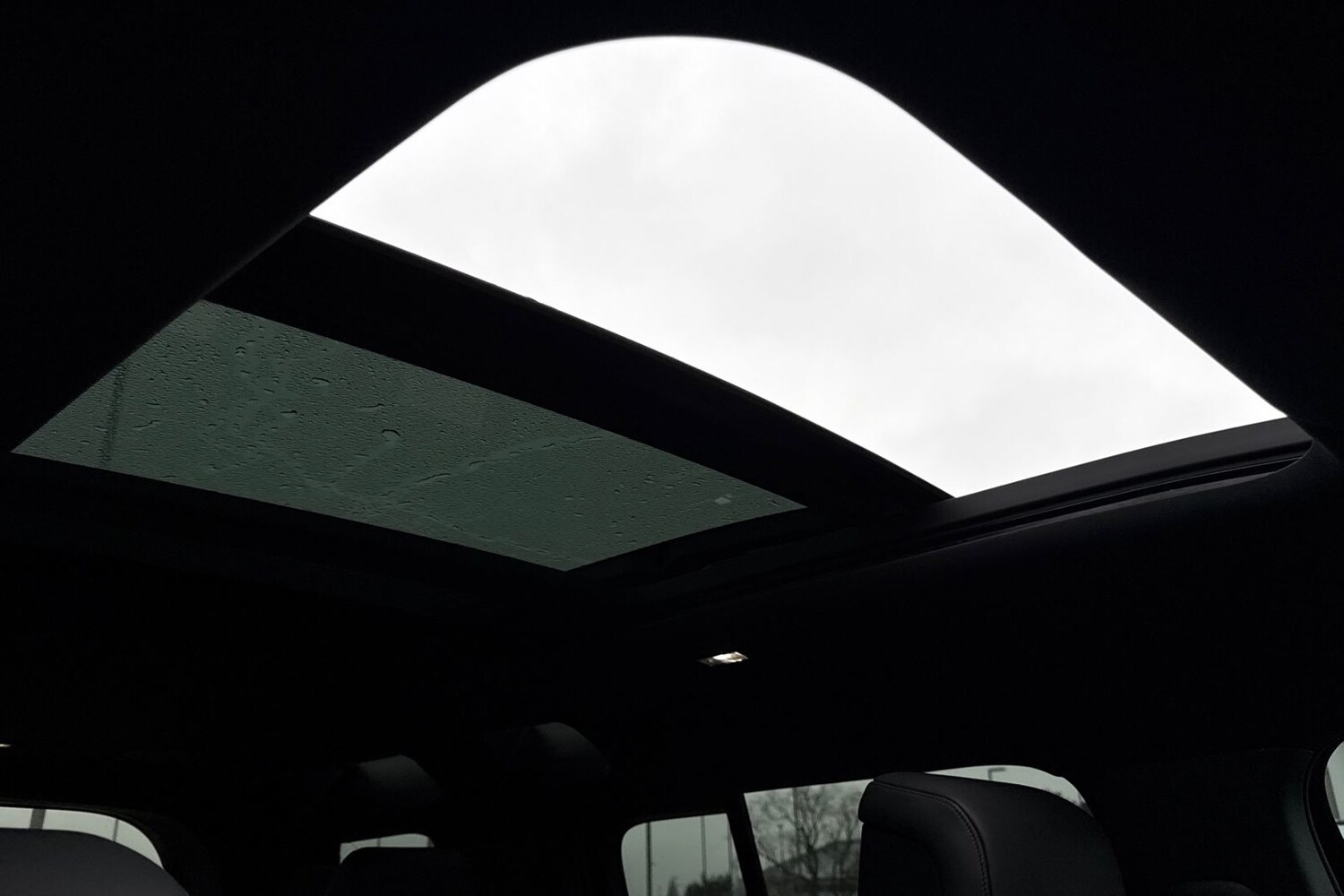 Used Land Rover Defender 110 2024 for sale - 77399683: Photo 33