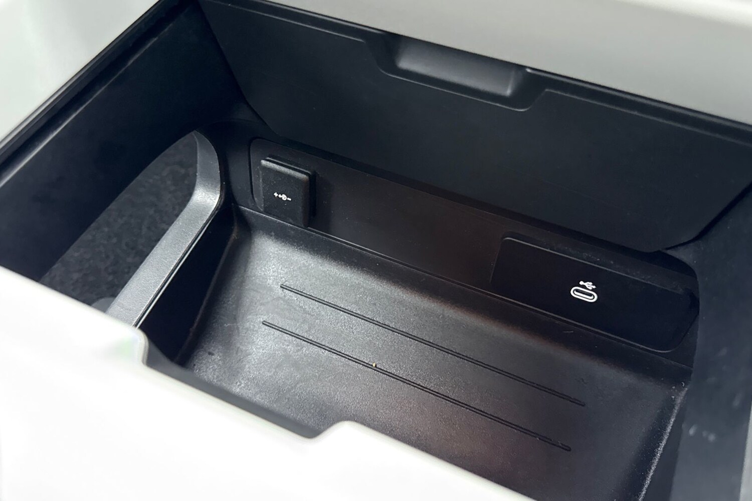 Used Land Rover Defender 110 2024 for sale - 77399683: Photo 46