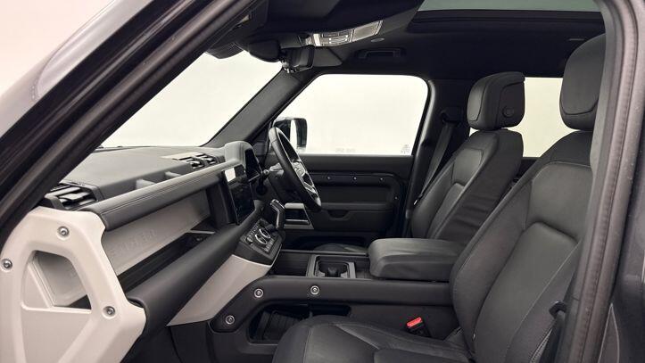 Used Land Rover Defender 2024 for sale - 77368405: Photo 3