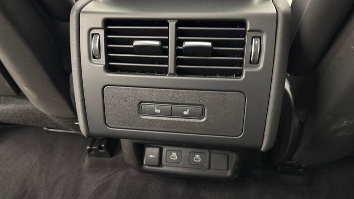 Used Land Rover Discovery 2025 for sale - 77654240: Photo 17