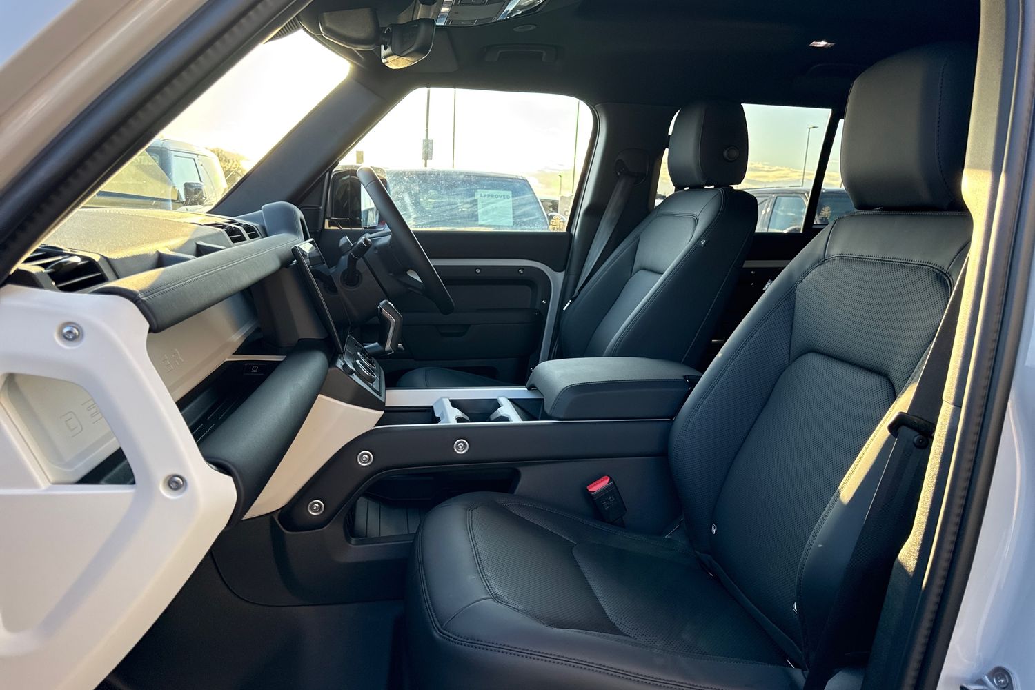 Used Land Rover Defender 110 2026 for sale - 76590426: Photo 11