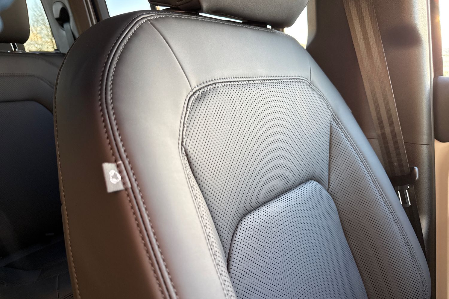 Used Land Rover Defender 110 2026 for sale - 76590426: Photo 50