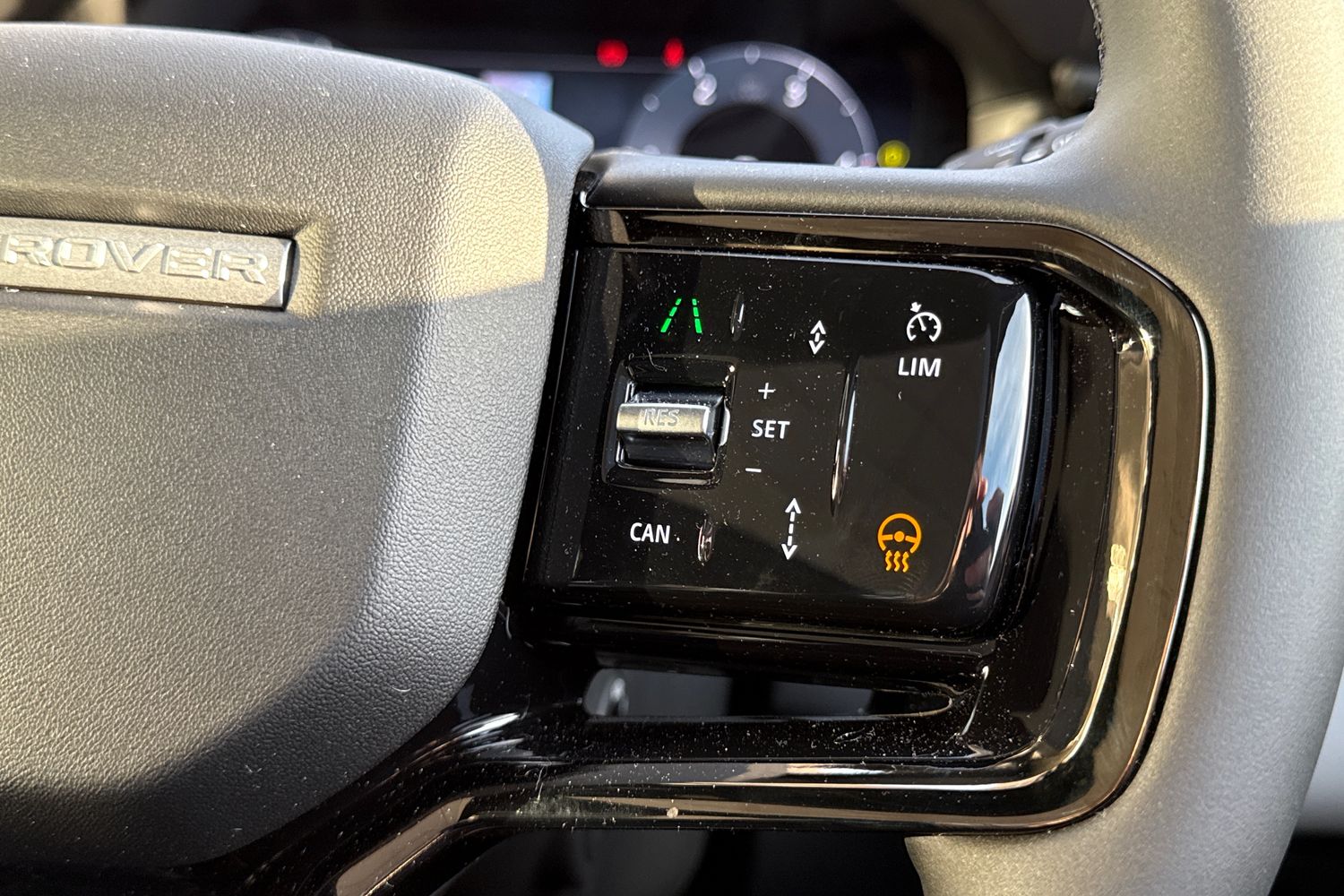 Used Land Rover Range Rover Velar 2025 for sale - 76364582: Photo 18