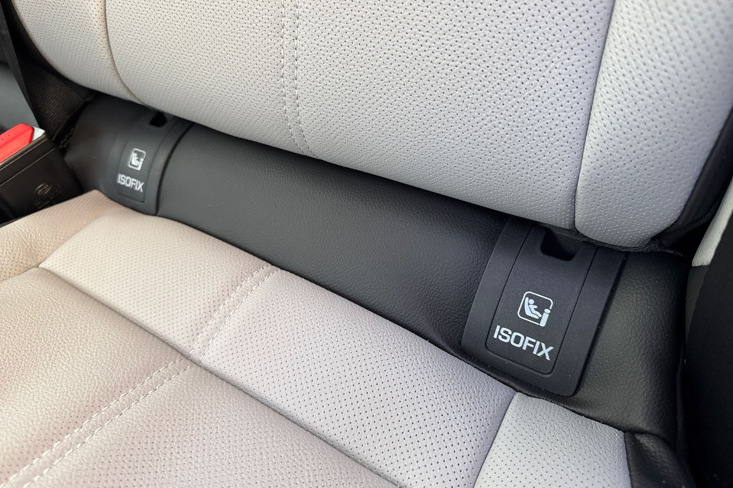 Used Land Rover Range Rover Velar 2025 for sale - 76364582: Photo 35