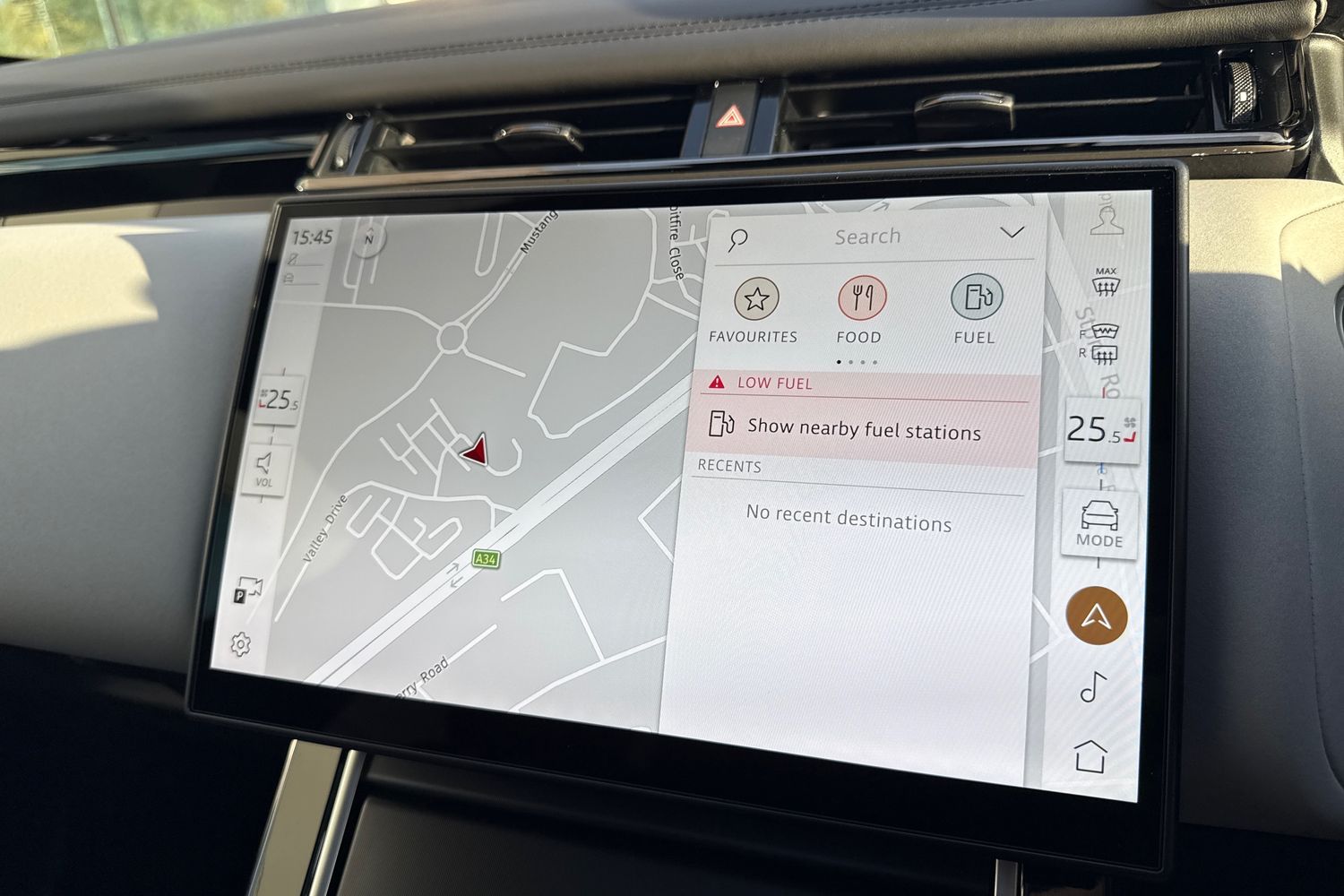 Used Land Rover Range Rover Velar 2025 for sale - 76364582: Photo 47