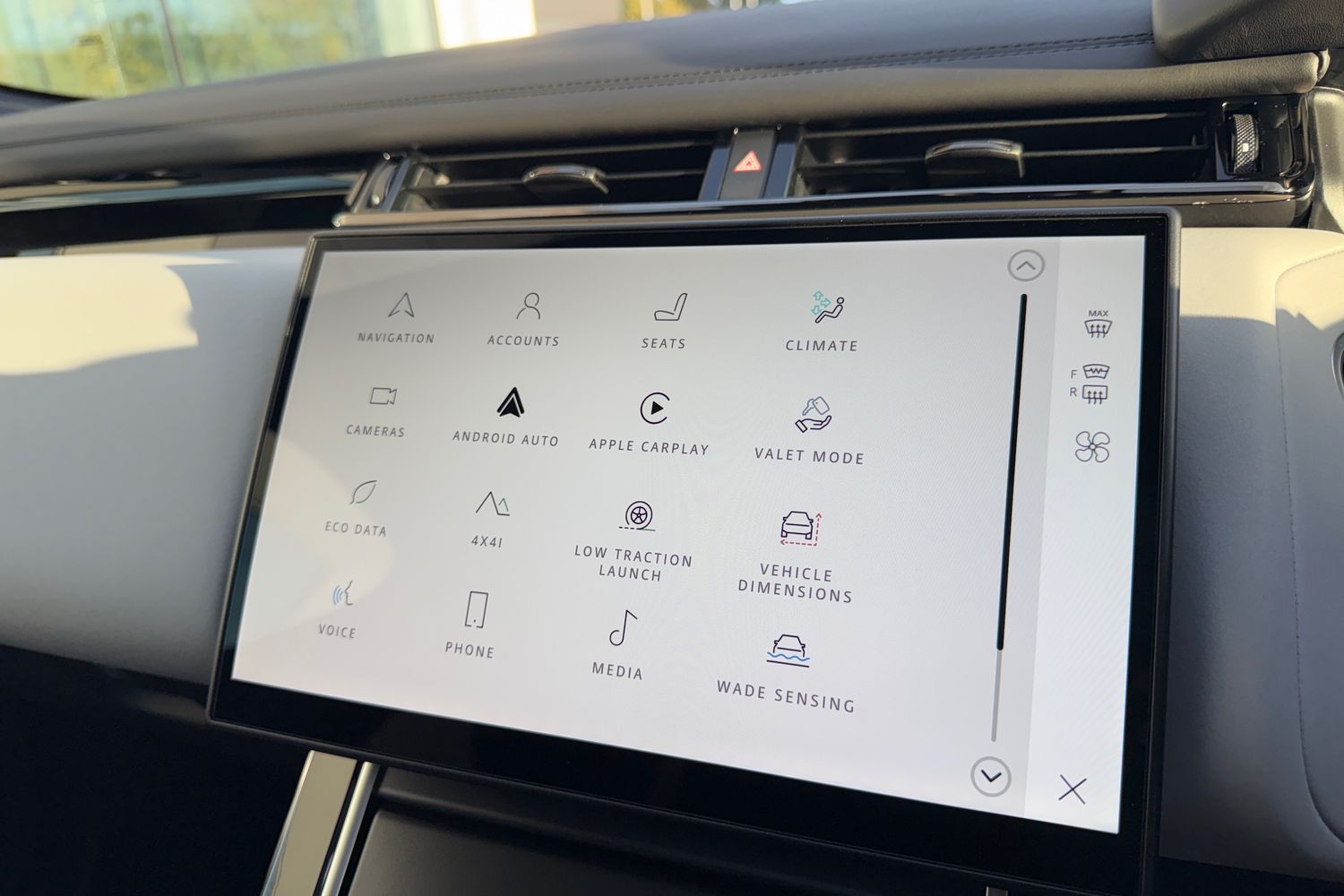 Used Land Rover Range Rover Velar 2025 for sale - 76364582: Photo 49