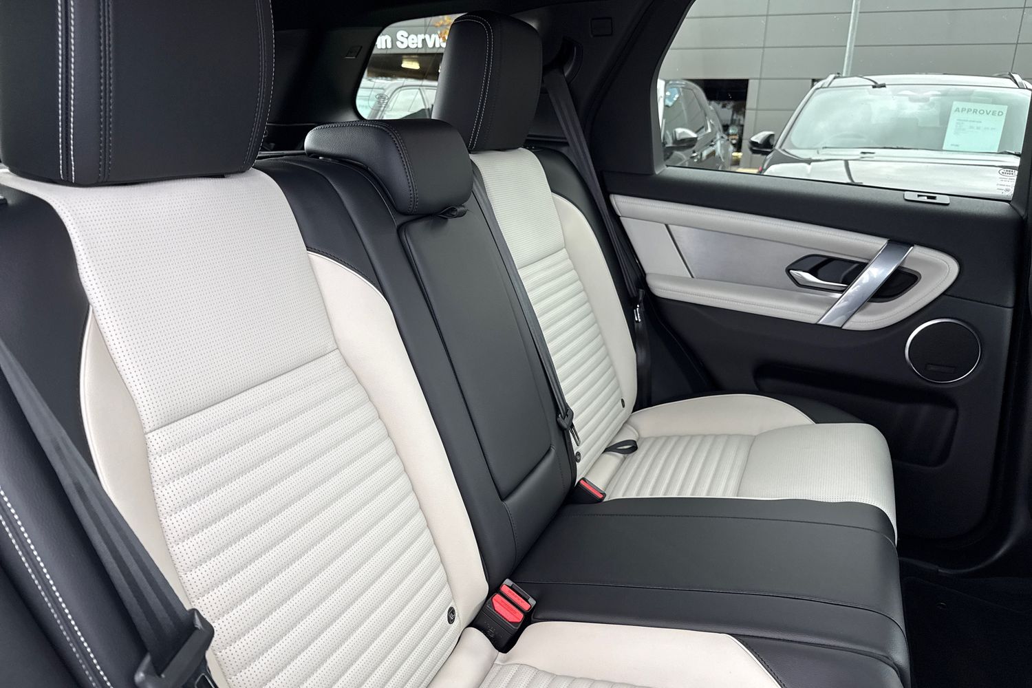 Used Land Rover Discovery Sport 2025 for sale - 76330828: Photo 12